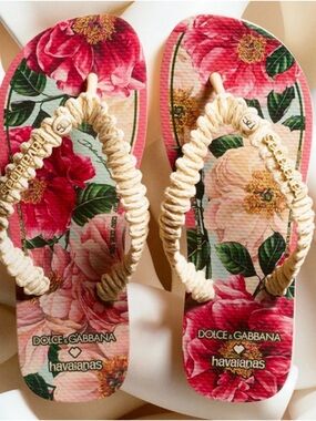 Dolce & Gabbana x Ballet Rose Havaianas